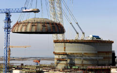 South China nuclear plant starts operation