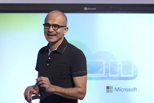 Microsoft CEO signals new course with Office for iPad