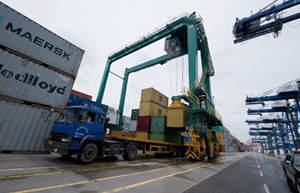 China to face trade challenges in 2015: MOC