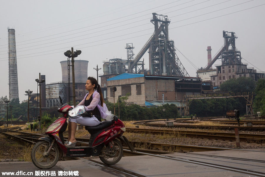 Hangzhou shuts steel plant to improve air quality
