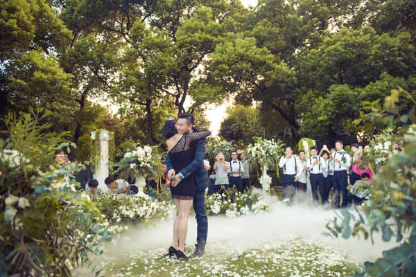 Amid fierce competition, O2O biz in flowers blooms