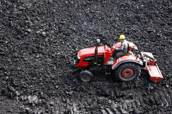 Coal producers post higher profits as China cuts capacity