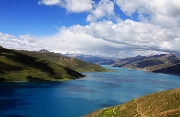 Tibet on track to become global tourist attraction