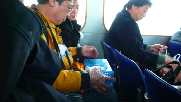 Sea burials to hit peak of 1,000 in Beijing