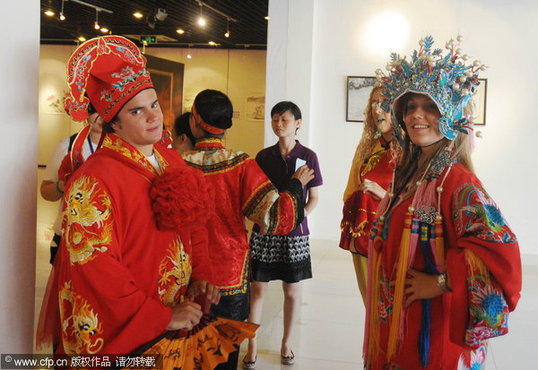 Culture camp showcases China to world