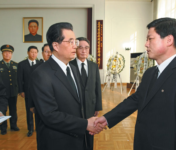 Hu stresses DPRK friendship, offers condolences