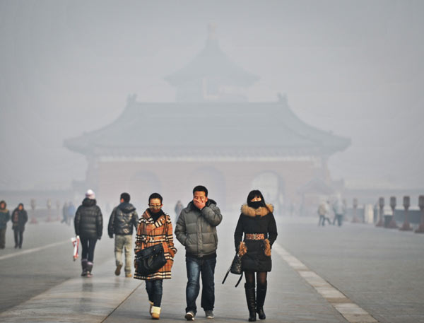 Smoggy weather engulfs large areas of China