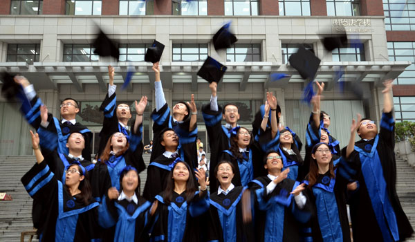 Graduates hope to bust graft in China