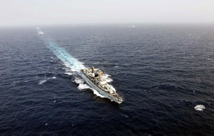 Chinese navy starts escort mission at Gulf of Aden