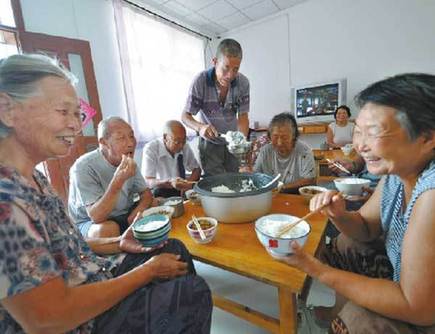 Govt to expand elderly care