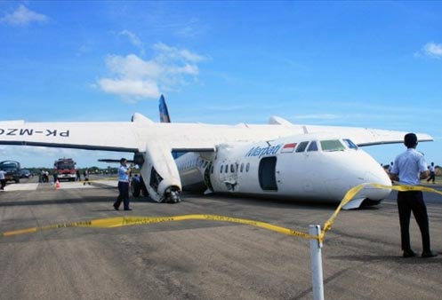 China provides six aircrafts to Nepal