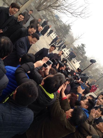 President Xi spotted at popular hutong in Beijing
