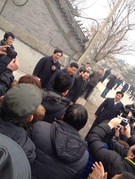 President Xi spotted at popular hutong in Beijing