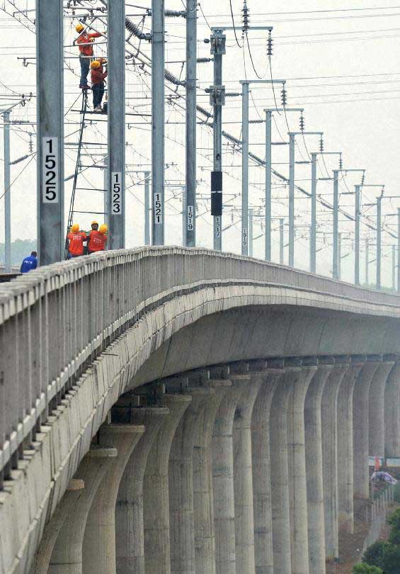 Hangzhou-Changsha high-speed railway under construction