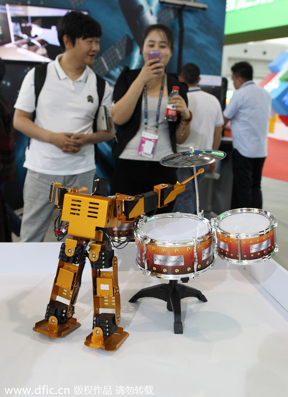 High-Tech Expo opens in Beijing