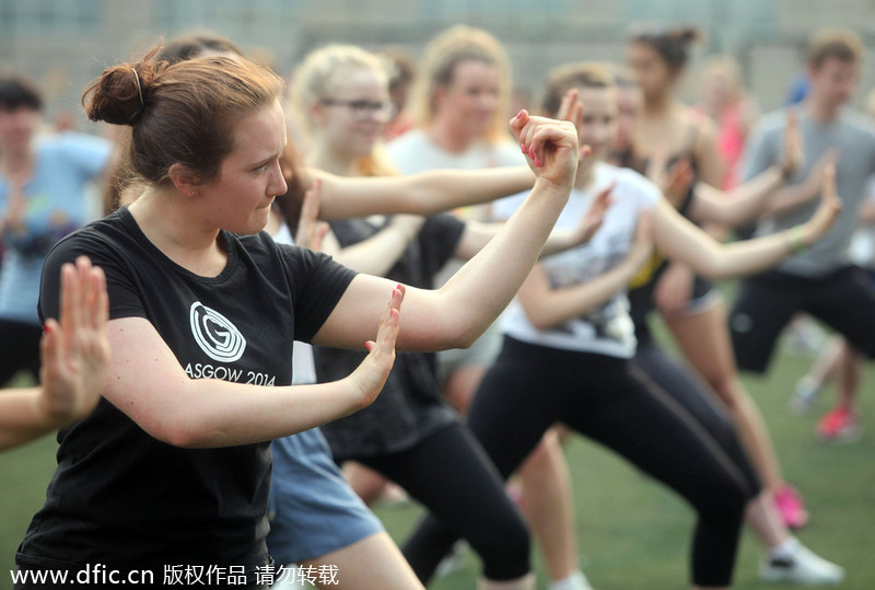 British students embrace Chinese culture