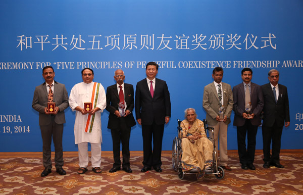 Xi praises contributors to China-India friendship