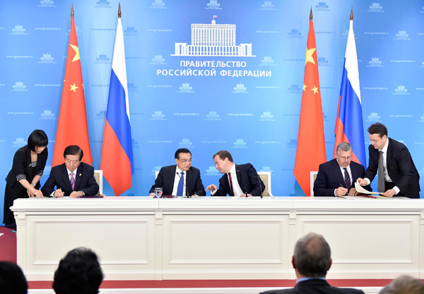 China, Russia sign deals on energy, high-speed railways