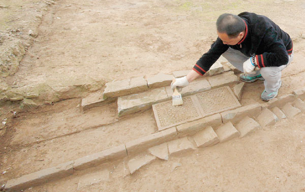 Tang Dynasty offices discovered in Daming Palace excavation