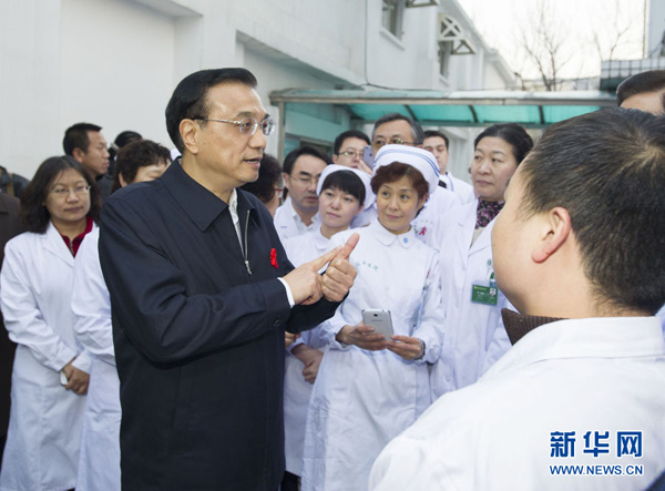 China to expand input to fight HIV: Premier
