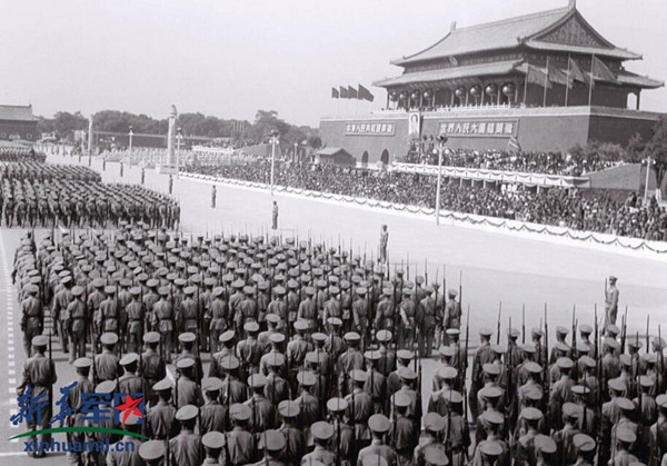 Old photos of China's military parade