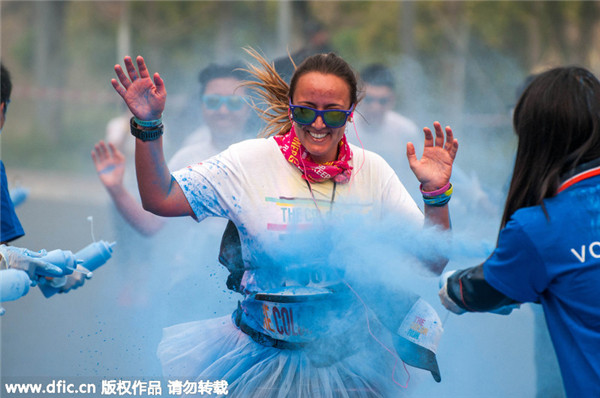 Sea of color at Shenzhen race