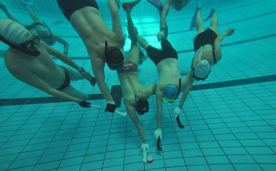 Underwater hockey gains popularity in China
