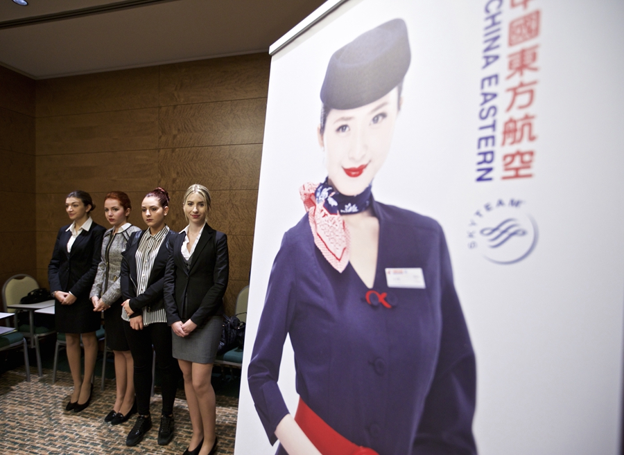 Italian women apply to be Chinese airline stewardesses