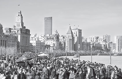 Shanghai's population growth subsides