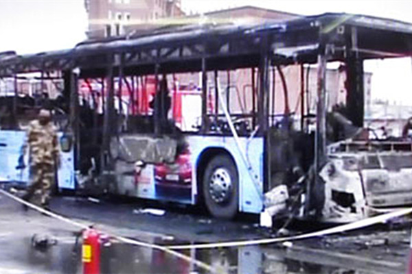 14 killed after bus catches fire in Northwest China