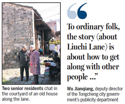 Legendary lane attracts thousands