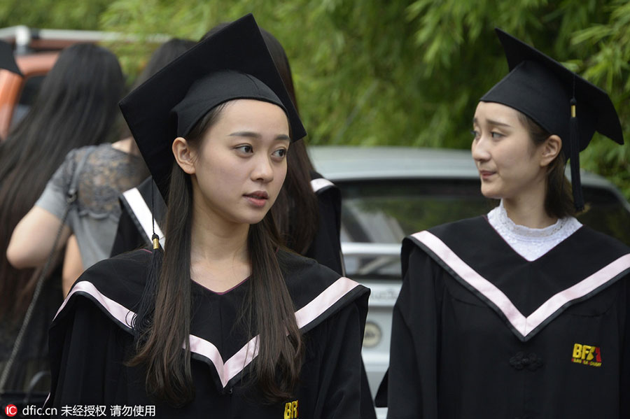 Future film stars take graduation photos
