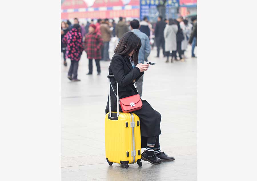 How luggage has transformed through the years during Spring Festival