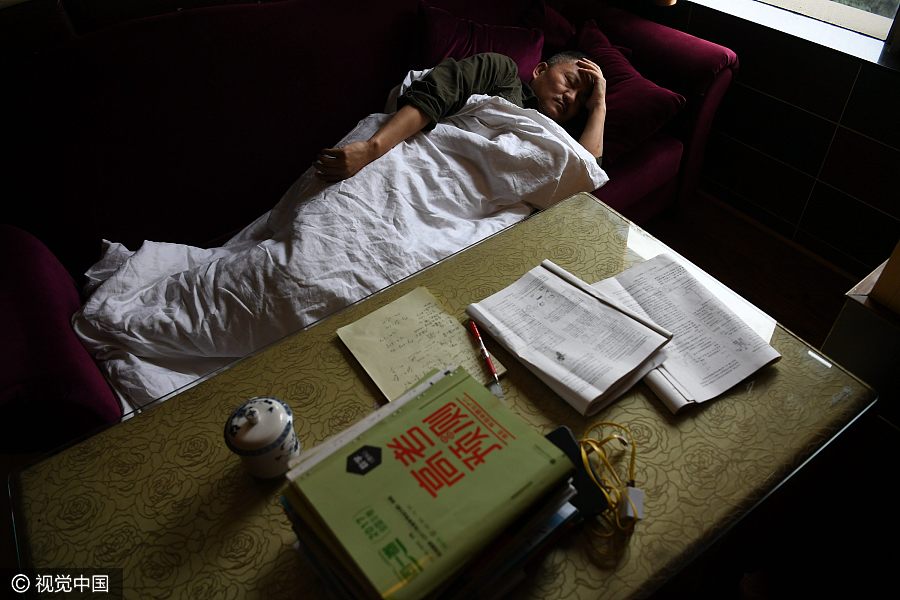 50-year-old attempts <EM>Gaokao </EM>for 21st time