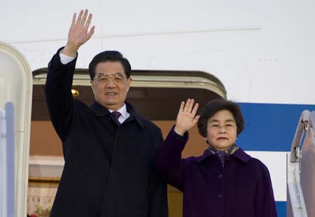 China urges restraint on Korean Peninsula