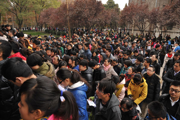 Record number of hopefuls sit annual civil service exam