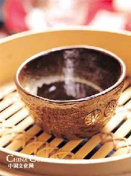 To taste oriental culture – starting from bowls and chopsticks