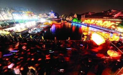 Qinhuai Lantern Fair applies for UN World Intangible Cultural Heritage