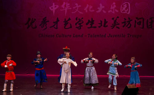 Chinese youth showcase talents in Toronto