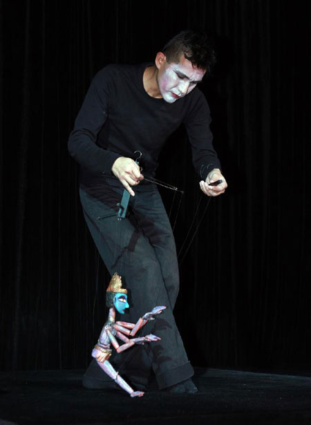 Shanghai Int'l Puppet Festival opens