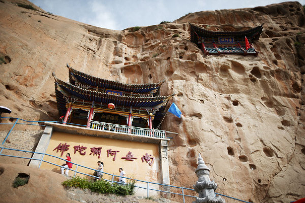China's Silk Road, Grand Canal seek world heritage status