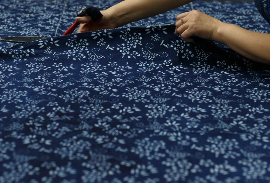 Nantong: major producer of indigo print fabric