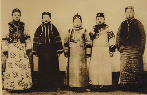Thomson photos offer a glimpse of 19th century China