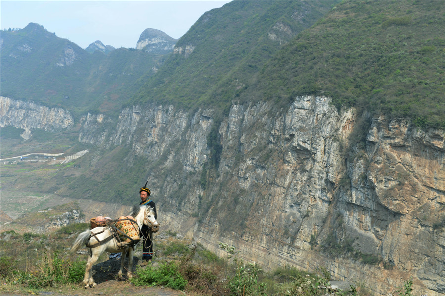 Revisiting ancient courier route in Guizhou