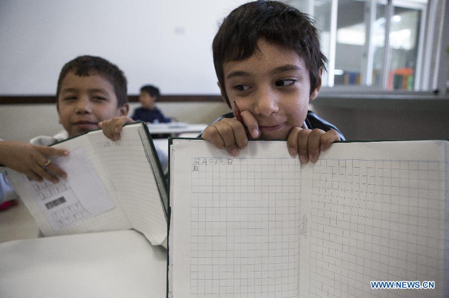 First Chinese-Spanish bilingual school thrives in Argentina
