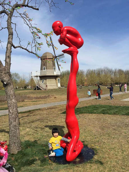 Chen Wenling: Creating a new spring by sculptures