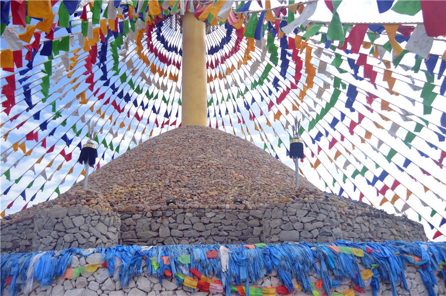 Aobao worship ceremony held in Ordos, Inner Mongolia