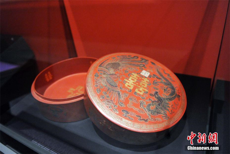 Grandiose wedding exhibition of Qing Emperors held in HK