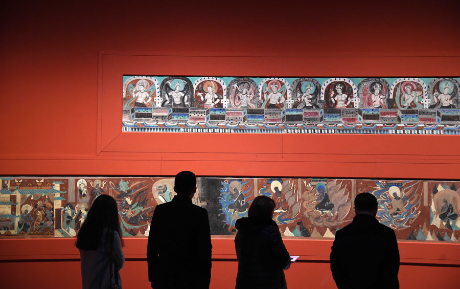 Dunhuang grotto art on display in Chengdu