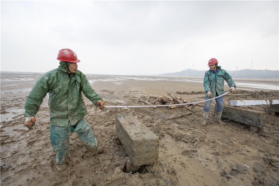 Bridge of Ming Dynasty under major repair, E China